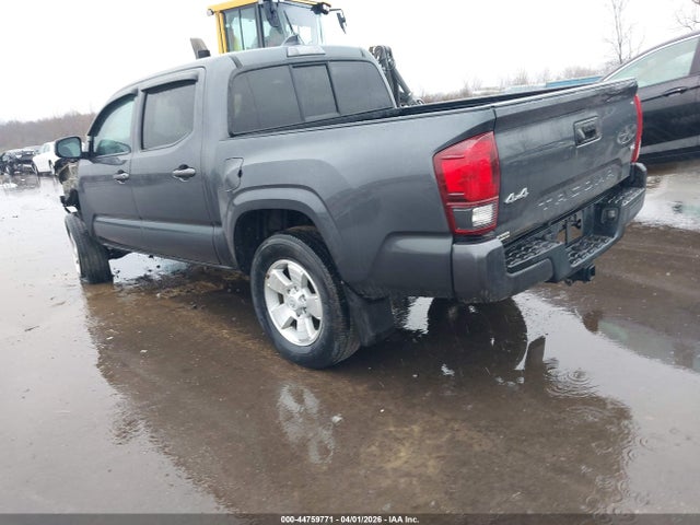 2020 TOYOTA TACOMA 3TMCZ5AN5LM360327 Photo 2
