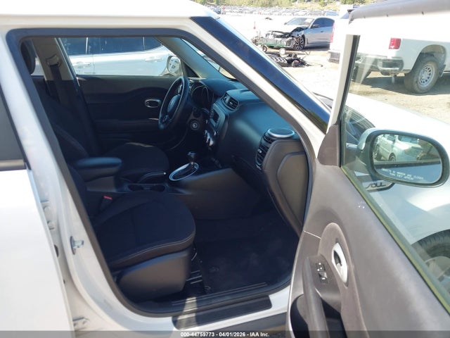 Продажа на аукционе авто 2016 Kia Soul !, vin: KNDJN2A26G7356942, номер лота: 44759773