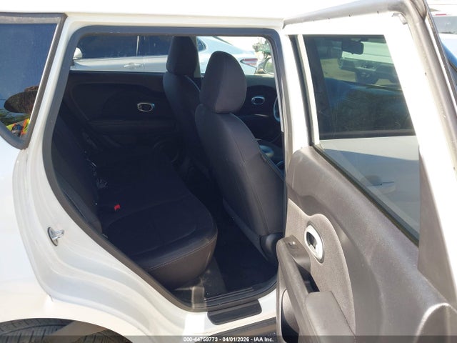 Продажа на аукционе авто 2016 Kia Soul !, vin: KNDJN2A26G7356942, номер лота: 44759773