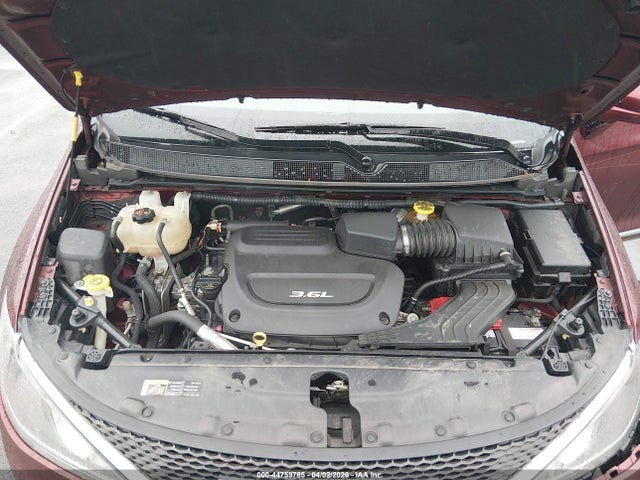 Продажа на аукционе авто 2017 Chrysler Pacifica Touring-l, vin: 2C4RC1BG1HR510728, номер лота: 44759785
