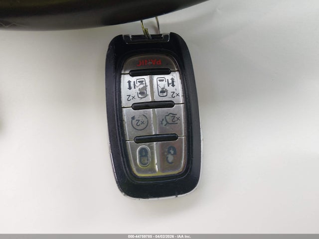 Продажа на аукционе авто 2017 Chrysler Pacifica Touring-l, vin: 2C4RC1BG1HR510728, номер лота: 44759785