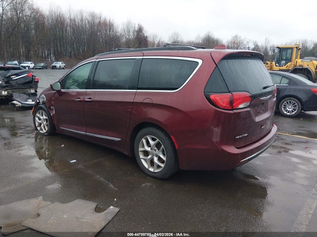 Продажа на аукционе авто 2017 Chrysler Pacifica Touring-l, vin: 2C4RC1BG1HR510728, номер лота: 44759785