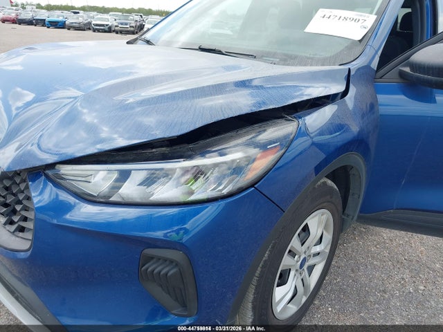 1FMCU0FN1PUA27811 Ford Escape