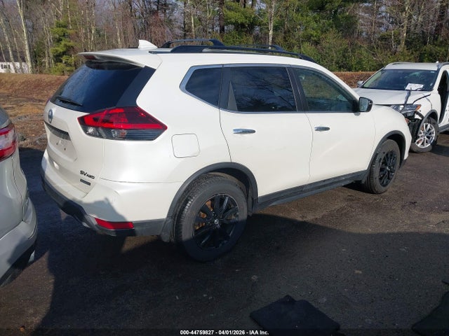 5N1AT2MV1JC819169 Nissan ROGUE SV