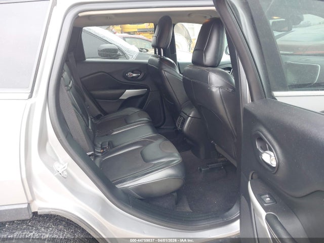 Продажа на аукционе авто 2018 Jeep Cherokee Latitude Plus Fwd, vin: 1C4PJLLB0JD531669, номер лота: 44759837