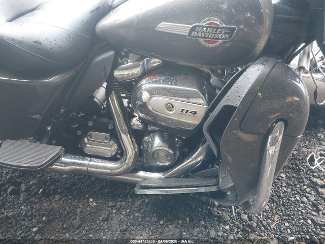Harley-Davidson FLHTCUTG 2023 1HD1MAF1XPB855137 Image 8