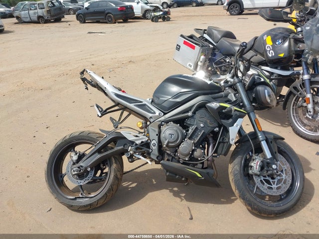 Продажа на аукционе авто 2020 Triumph Motorcycle Street Triple Rs, vin: SMTA554S4LTAB8213, номер лота: 44759850