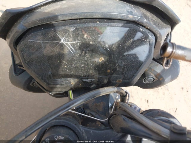 Продажа на аукционе авто 2020 Triumph Motorcycle Street Triple Rs, vin: SMTA554S4LTAB8213, номер лота: 44759850