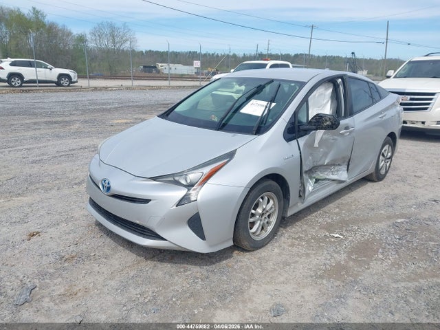 JTDKARFU6G3003174 Toyota Prius Two Eco