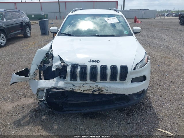 2015 Jeep Cherokee Latitude Altitude მანქანა იყიდება აუქციონზე, vin: 1C4PJLCB8FW723062, აუქციონის ნომერი: 44759886