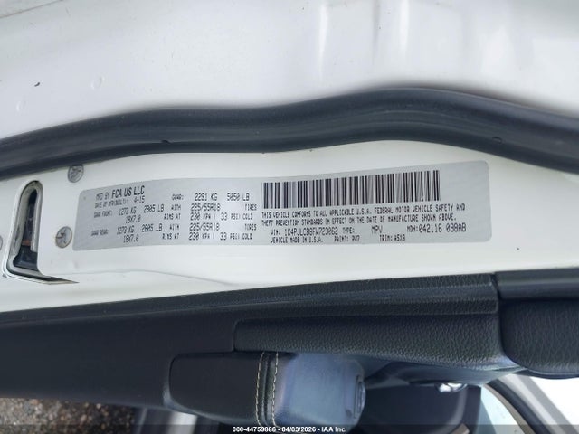2015 Jeep Cherokee Latitude Altitude მანქანა იყიდება აუქციონზე, vin: 1C4PJLCB8FW723062, აუქციონის ნომერი: 44759886