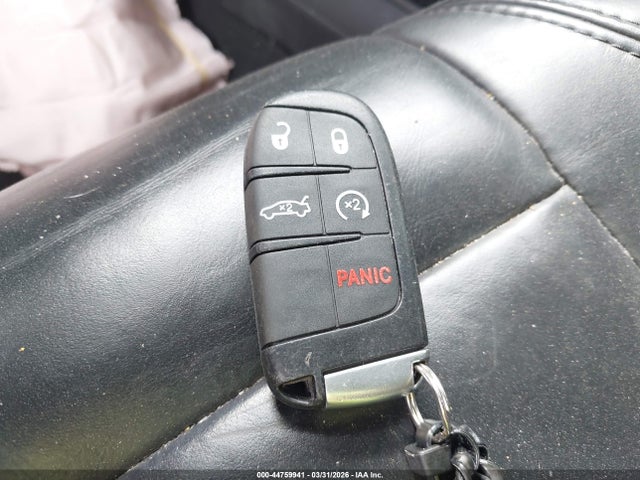 Продаж на аукціоні авто 2015 Chrysler 200 C, vin: 1C3CCCCB4FN735390, номер лоту: 44759941