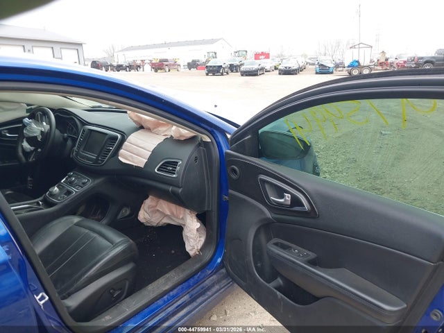 Продаж на аукціоні авто 2015 Chrysler 200 C, vin: 1C3CCCCB4FN735390, номер лоту: 44759941