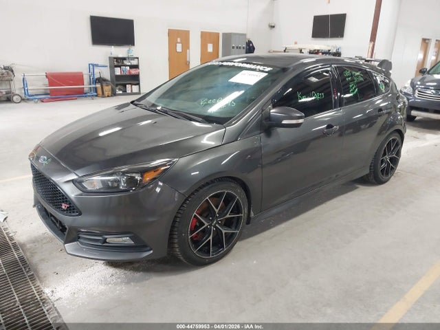 Продажа на аукционе авто 2018 Ford Focus St, vin: 1FADP3L94JL282397, номер лота: 44759953