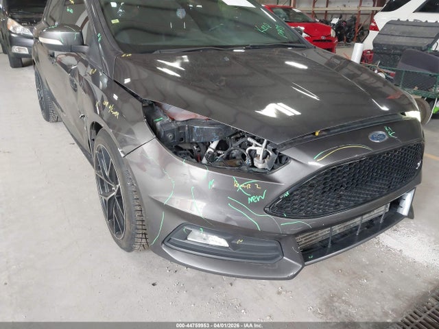 Продажа на аукционе авто 2018 Ford Focus St, vin: 1FADP3L94JL282397, номер лота: 44759953