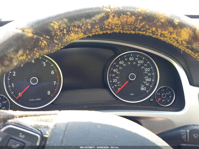 2016 VOLKSWAGEN TOUAREG WVGEF9BP9GD010415 Photo 6