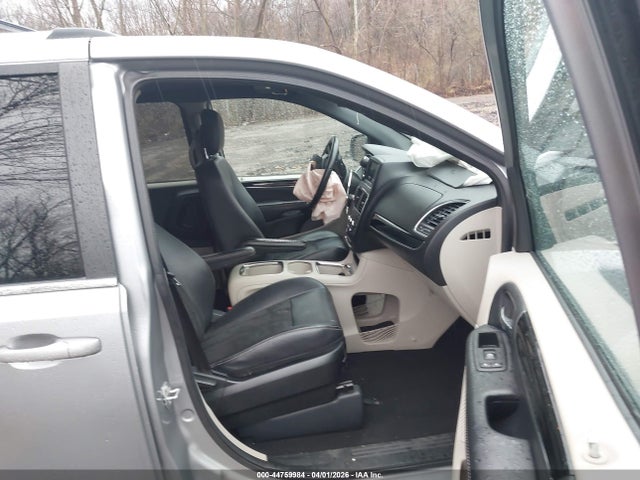 2019 Dodge Grand Caravan Sxt მანქანა იყიდება აუქციონზე, vin: 2C4RDGCG5KR656359, აუქციონის ნომერი: 44759984