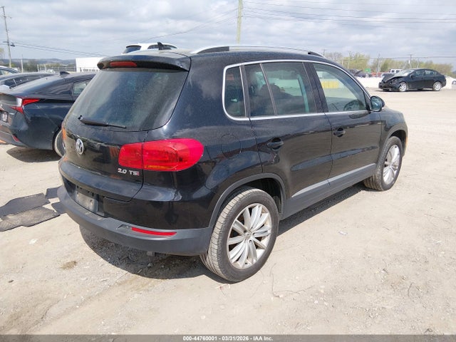 2015 Volkswagen Tiguan Se მანქანა იყიდება აუქციონზე, vin: WVGAV7AX1FW603809, აუქციონის ნომერი: 44760001