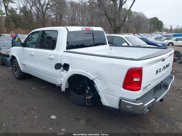 44760018 :رقم المزاد ، 1C6SRFJP4TN157638 vin ، 2026 Ram 1500 Laramie  4x4 5'7 Box مزاد بيع