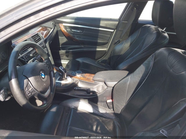 2018 BMW 330I WBA8D9C52JA607514 Photo 4