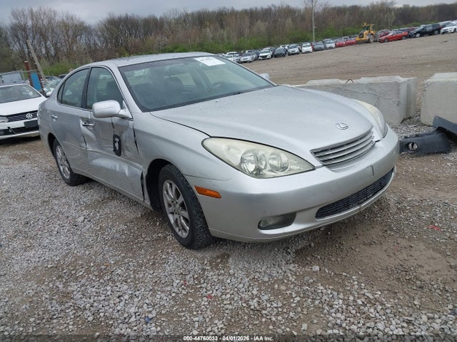 2002 LEXUS ES 300 JTHBF30G525008833