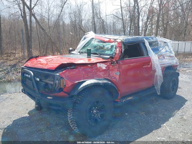 2024 FORD BRONCO 1FMEE2BP4RLA80309 Photo 1