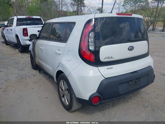 2015 Kia Soul მანქანა იყიდება აუქციონზე, vin: KNDJN2A27F7228336, აუქციონის ნომერი: 44760054