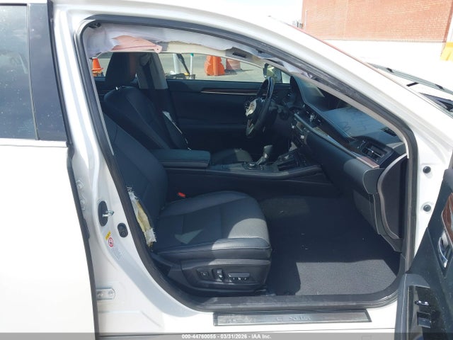44760055 :رقم المزاد ، 58ABK1GG2HU073598 vin ، 2017 Lexus Es 350 مزاد بيع