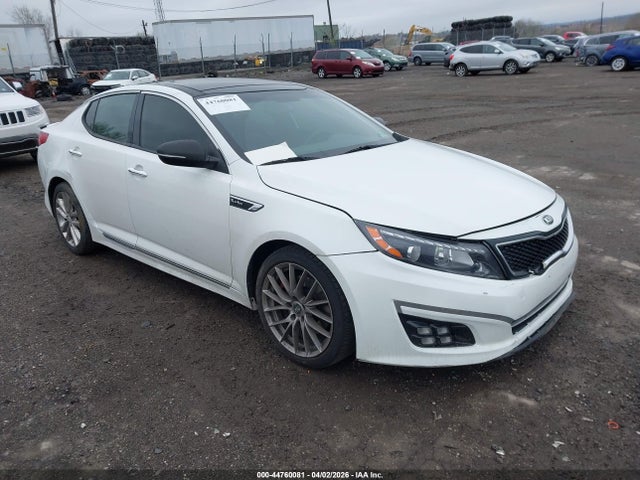 44760081 :رقم المزاد ، 5XXGR4A60FG445361 vin ، 2015 Kia Optima Sxl Turbo مزاد بيع