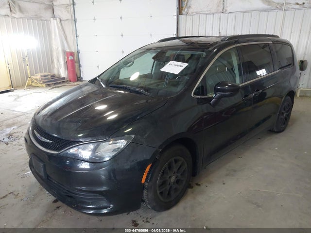 2020 Chrysler Voyager Lxi მანქანა იყიდება აუქციონზე, vin: 2C4RC1DG7LR163606, აუქციონის ნომერი: 44760086