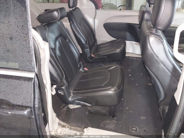 2020 Chrysler Voyager Lxi მანქანა იყიდება აუქციონზე, vin: 2C4RC1DG7LR163606, აუქციონის ნომერი: 44760086