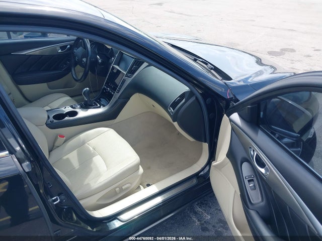 44760092 :رقم المزاد ، JN1EV7AR9HM841545 vin ، 2017 Infiniti Q50 3.0t Signature Edition مزاد بيع