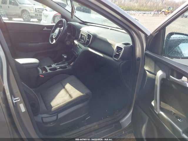 Продажа на аукционе авто 2019 Kia Sportage Lx, vin: KNDPMCAC4K7518796, номер лота: 44760118
