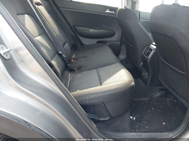 Продажа на аукционе авто 2019 Kia Sportage Lx, vin: KNDPMCAC4K7518796, номер лота: 44760118