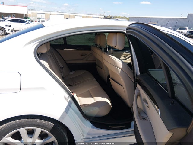 2013 Bmw 528i Xdrive მანქანა იყიდება აუქციონზე, vin: WBAXH5C5XDD107435, აუქციონის ნომერი: 44760120