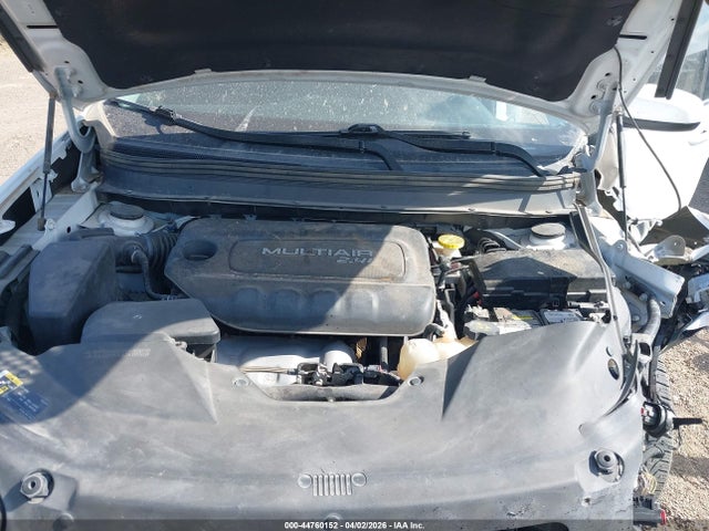 Продаж на аукціоні авто 2019 Jeep Cherokee Latitude Plus Fwd, vin: 1C4PJLLB0KD204397, номер лоту: 44760152