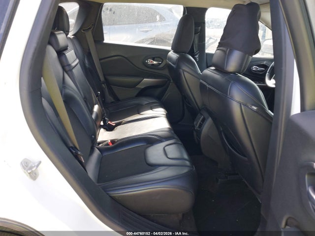 Продаж на аукціоні авто 2019 Jeep Cherokee Latitude Plus Fwd, vin: 1C4PJLLB0KD204397, номер лоту: 44760152
