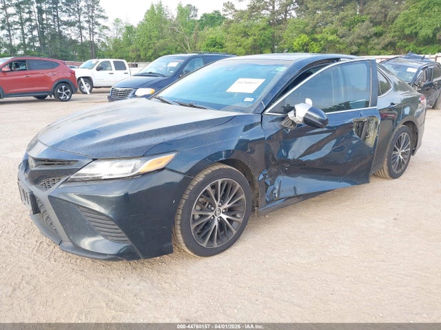 Продаж на аукціоні авто 2018 Toyota Camry Se, vin: 4T1B11HK2JU668521, номер лоту: 44760157