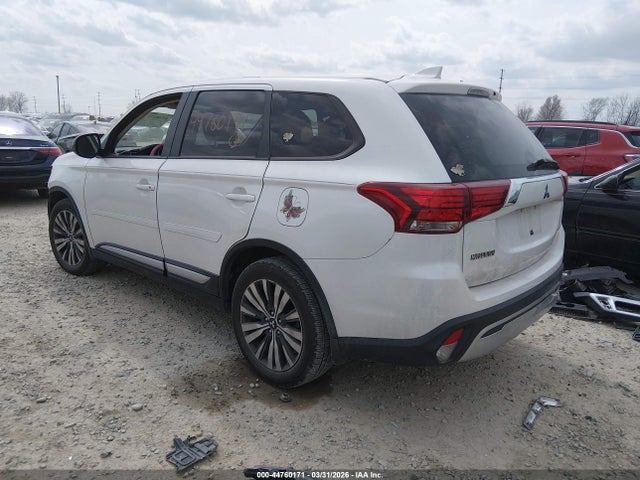 2019 MITSUBISHI OUTLANDER JA4AD2A30KZ014986 Photo 2