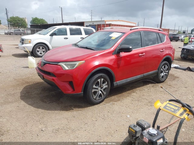 44760178 :رقم المزاد ، 2T3ZFREV1HW334219 vin ، 2017 Toyota Rav4 Le مزاد بيع