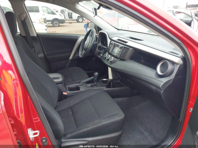 44760178 :رقم المزاد ، 2T3ZFREV1HW334219 vin ، 2017 Toyota Rav4 Le مزاد بيع