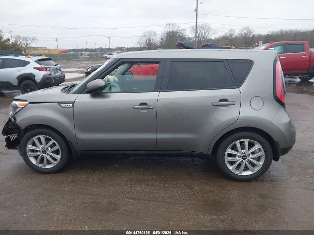 2017 Kia Soul + მანქანა იყიდება აუქციონზე, vin: KNDJP3A52H7487362, აუქციონის ნომერი: 44760195