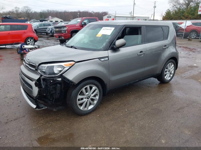 2017 Kia Soul + მანქანა იყიდება აუქციონზე, vin: KNDJP3A52H7487362, აუქციონის ნომერი: 44760195