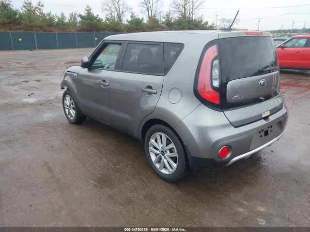 2017 Kia Soul + მანქანა იყიდება აუქციონზე, vin: KNDJP3A52H7487362, აუქციონის ნომერი: 44760195