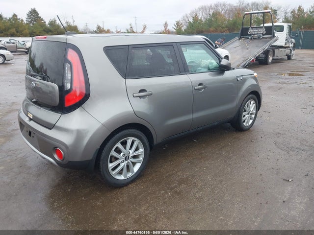 2017 Kia Soul + მანქანა იყიდება აუქციონზე, vin: KNDJP3A52H7487362, აუქციონის ნომერი: 44760195