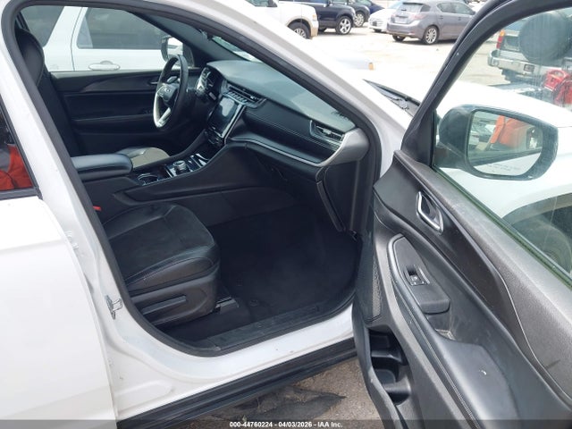 2023 JEEP GRAND CHEROKEE 1C4RJHAG6PC570141 Photo 4