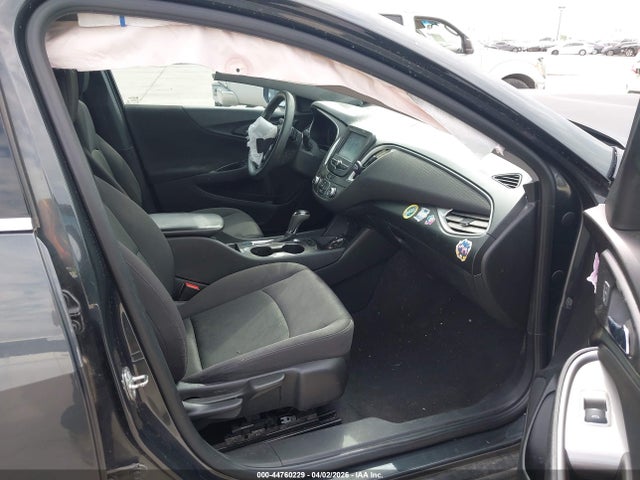1G1ZB5ST4HF229420 Chevrolet MALIBU LS