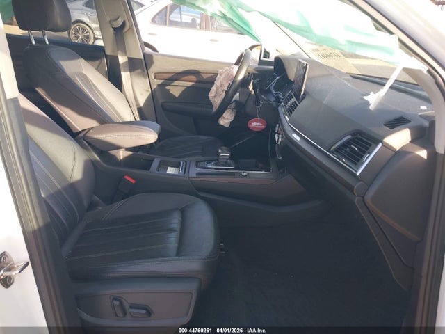 Продаж на аукціоні авто 2021 Audi Q5 Premium 45 Tfsi Quattro S Tronic, vin: WA1AAAFY1M2112475, номер лоту: 44760261
