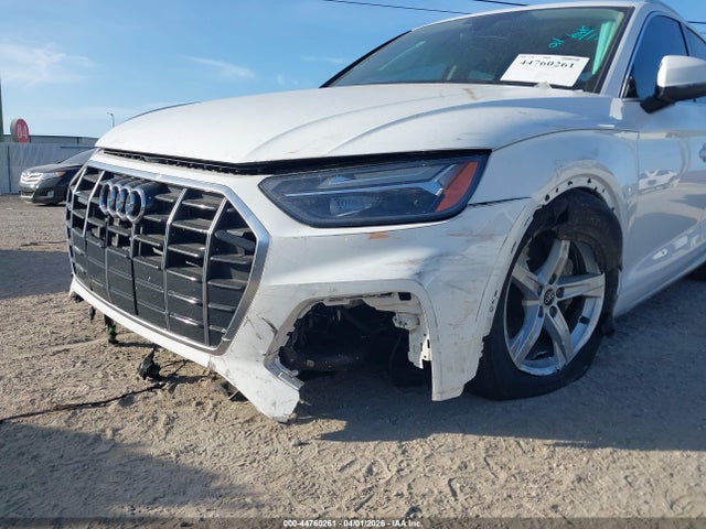 Продаж на аукціоні авто 2021 Audi Q5 Premium 45 Tfsi Quattro S Tronic, vin: WA1AAAFY1M2112475, номер лоту: 44760261