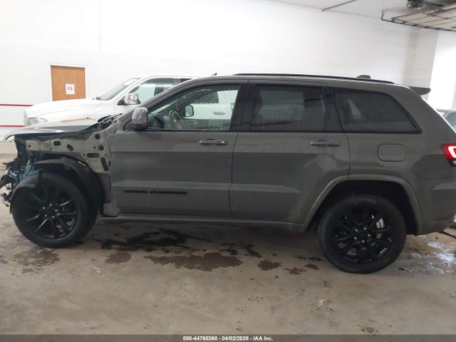 1C4RJFAG1KC709380 Jeep Grand Cherokee Altitude 4x4